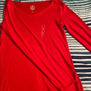 Red long sleeve fitted tshirt